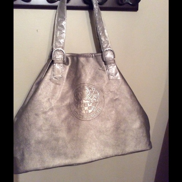 Vince Camuto Handbags - Vince camuto SALE💥