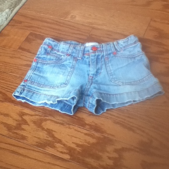 Short shorts
