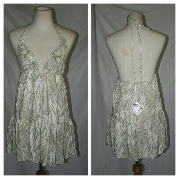 Indah Hazel Beach Open Back Dress halter Dress - Picture 3 of 4