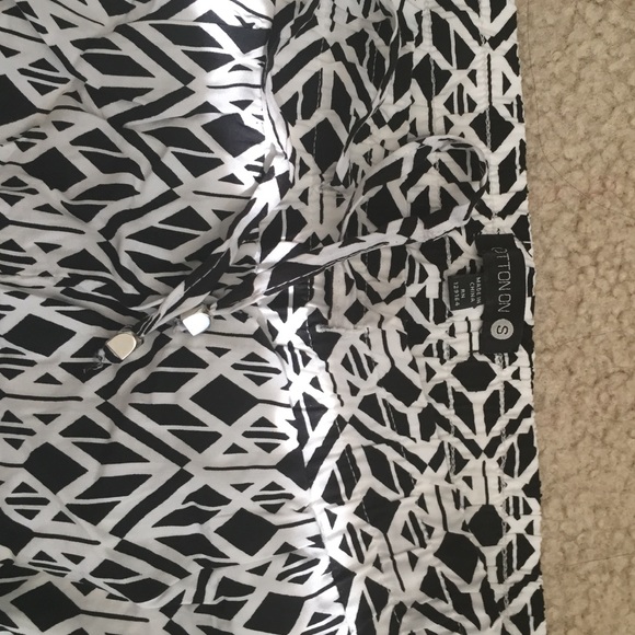 Flowy pants/joggers - Picture 2 of 4