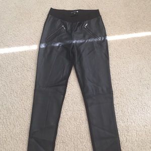 Leather leggings/pants