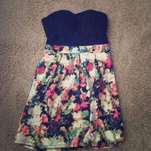 New Strapless Lace & Floral Patterned Dress