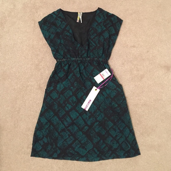 O'neill dress- NWT- XS