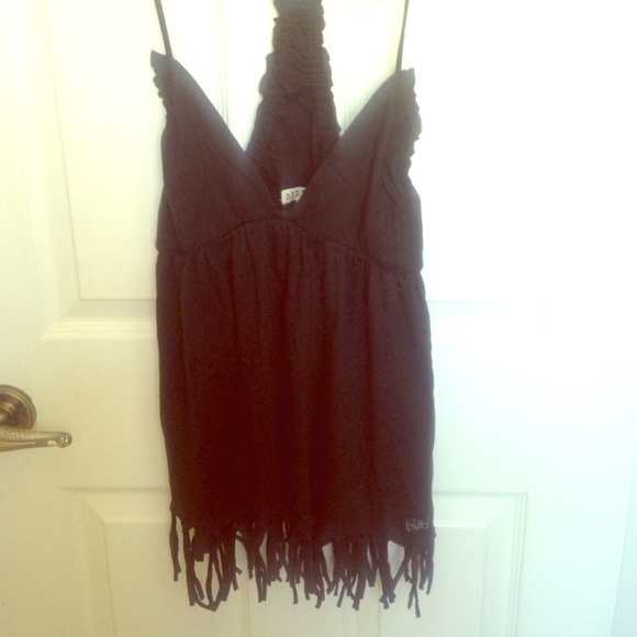Cute black billabong top
