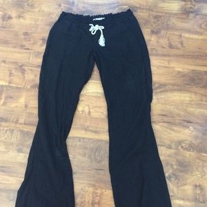 Black Roxy beach pants