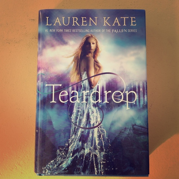 Teardrop Book