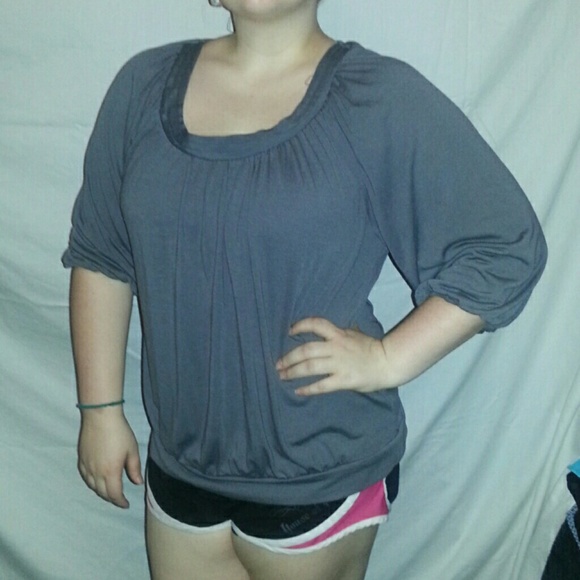 Steel gray peasant top w/ pleated scoop neck, XL