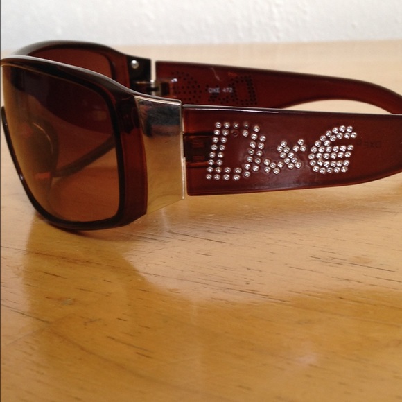 FREE brown sunglasses