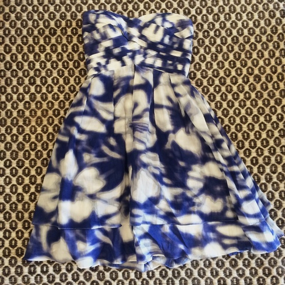Size 2 Jessica Simpson dress TWO DAY SALE