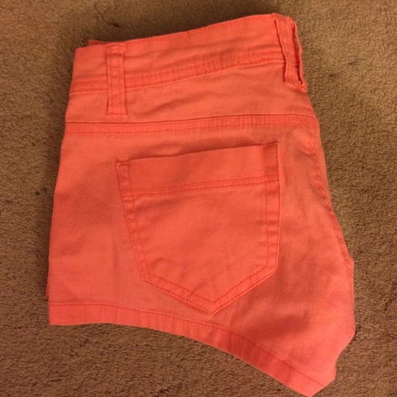 Shorts - Picture 2 of 2