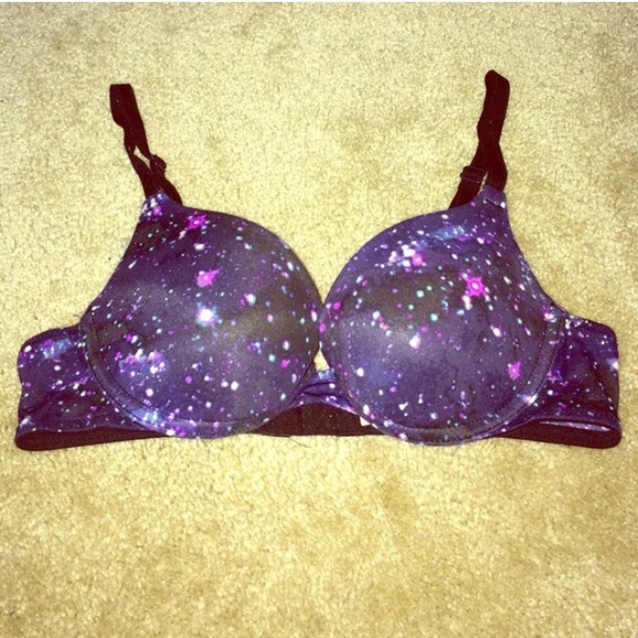 VS Bra