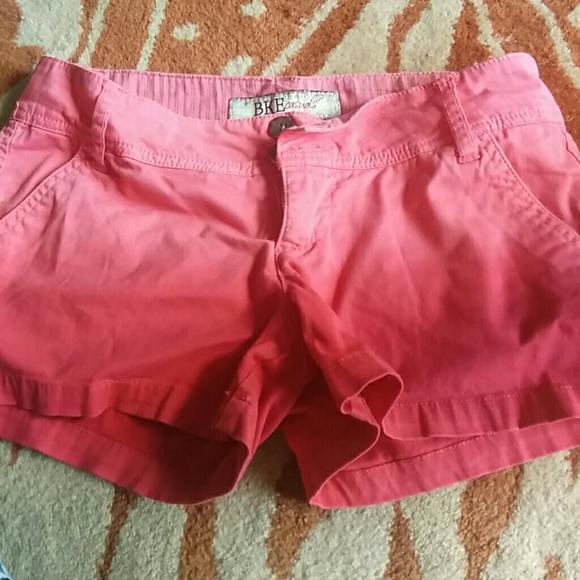 Size 26 hombre hombre pink to red shorts