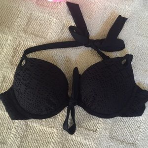 Bombshell Victoria's Secret top