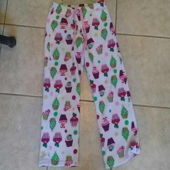 Cupcake Pajama Pants - Picture 2 of 3