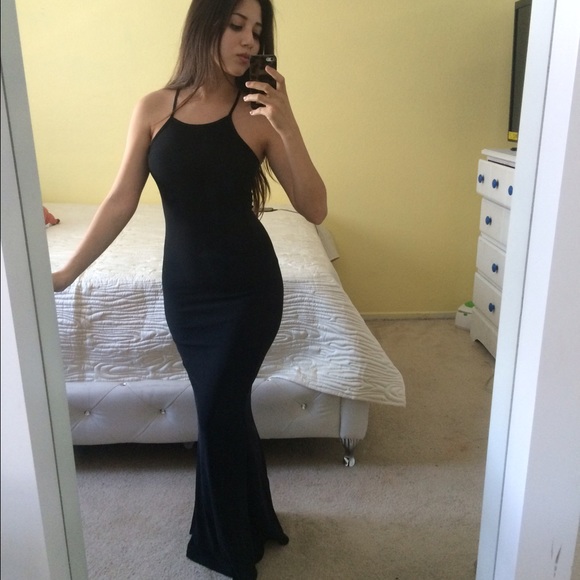 Charlotte Russe Dresses & Skirts - 💕 TRADED 💕Charlotte russe black halter dress xs
