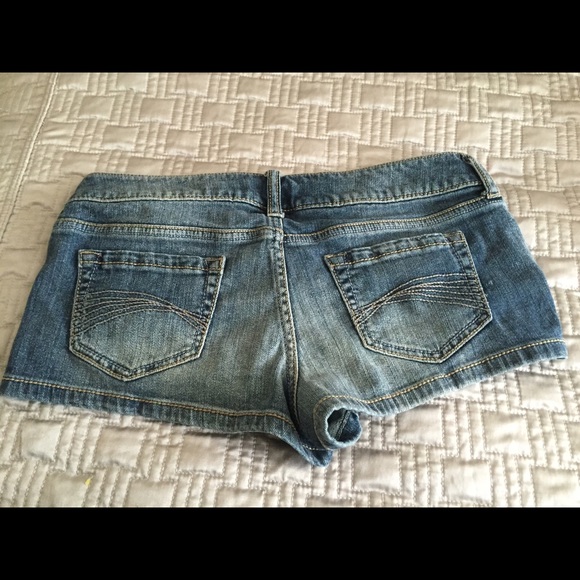 Denim - Picture 2 of 3