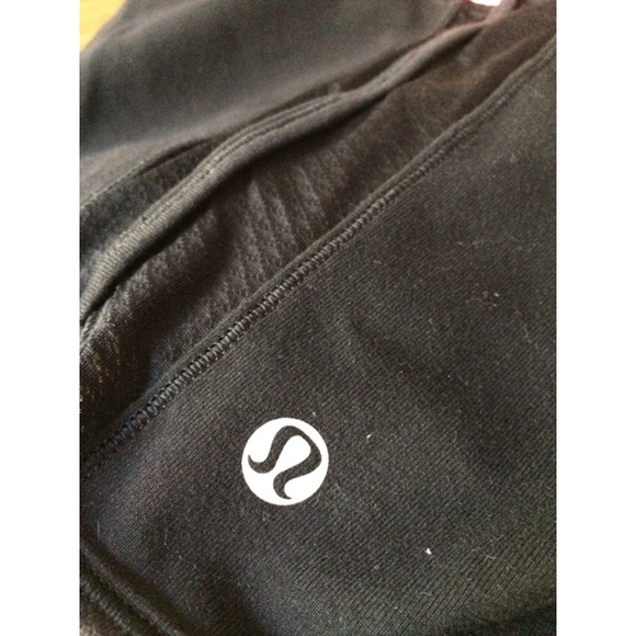 Lulu Lemon running shorts/spandex
