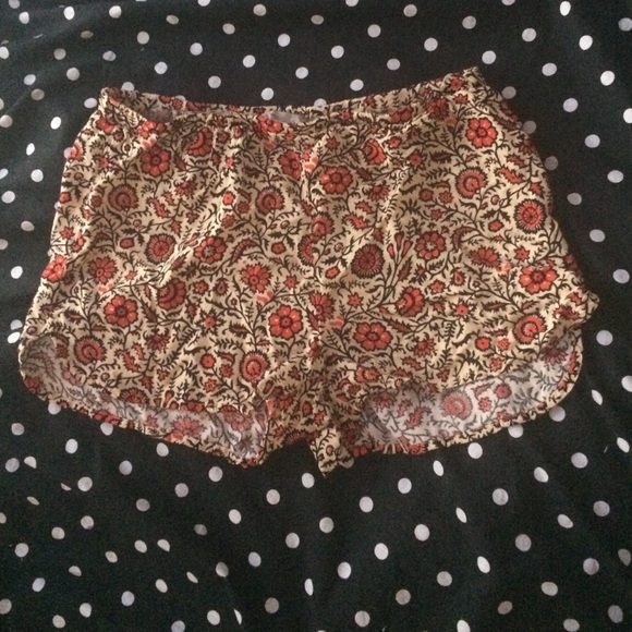 Floral forever 21 shorts
