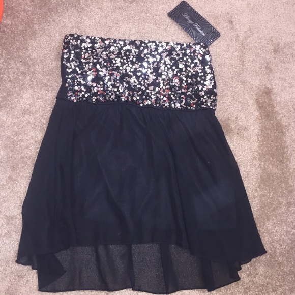 Sparkley black Tube top