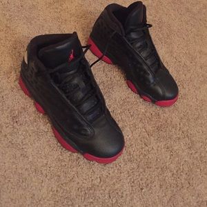 Red & blxk retro 13's