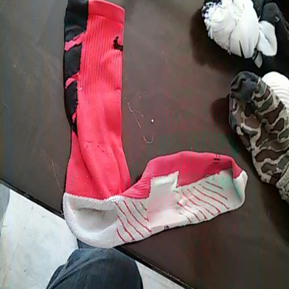 Nike soccer socks - Picture 1 of 3