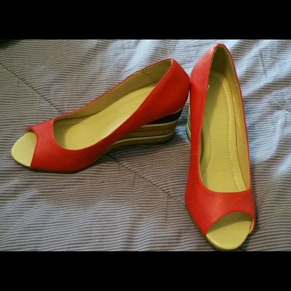 Wedges - Picture 2 of 2