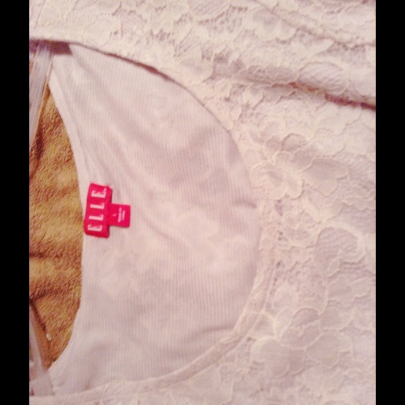 ELLE Lace Peplum Ivory Top with Belt. Donated. - Picture 4 of 4