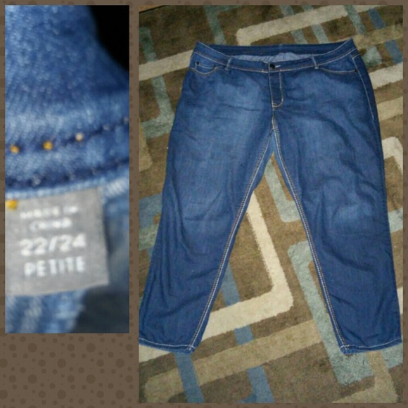 22/24 petite skinny jeans or tall capris avenue