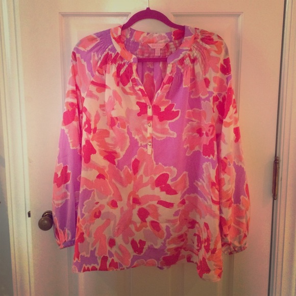 Re-Sale Lilly Pulitzer Elsa Top