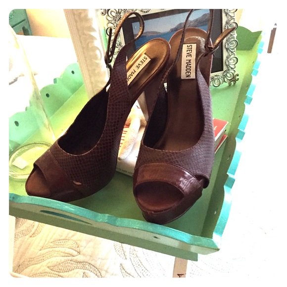 BNWOB Steve Madden Sandals 8.5