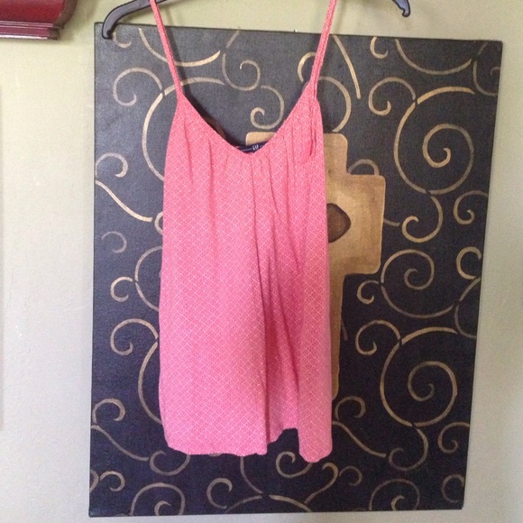 peach colored, patterned tank - Picture 1 of 2