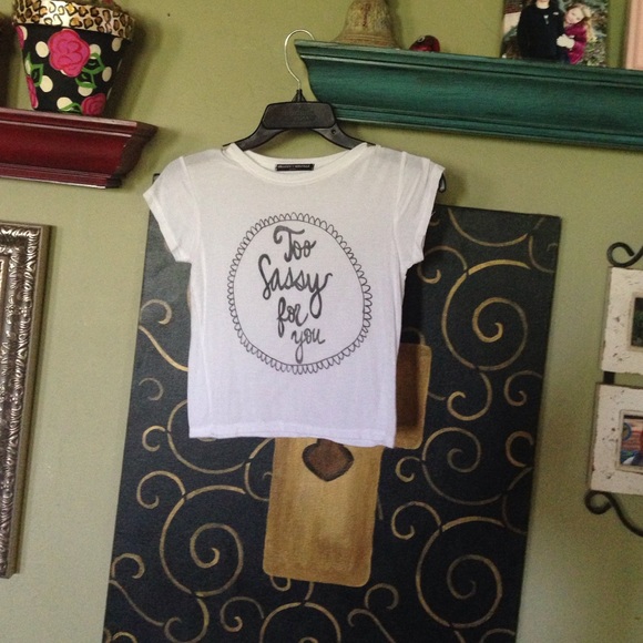 short sleeve crop top - Picture 1 of 2