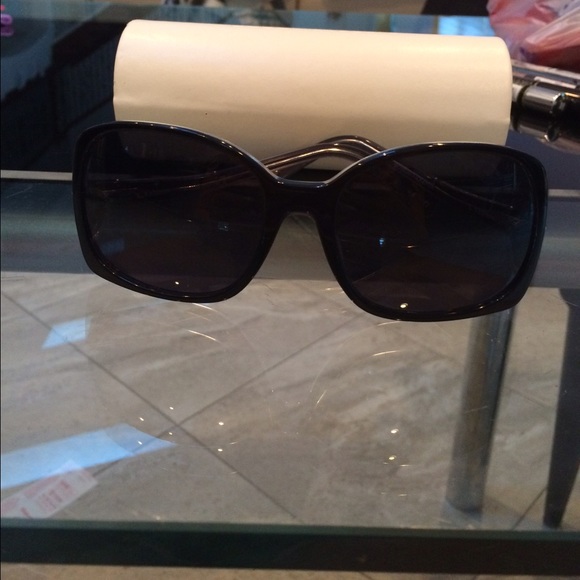 BCBG MAX AZARIA sunglasses