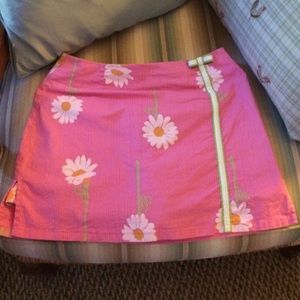 Lilly Pulitzer skort size 4