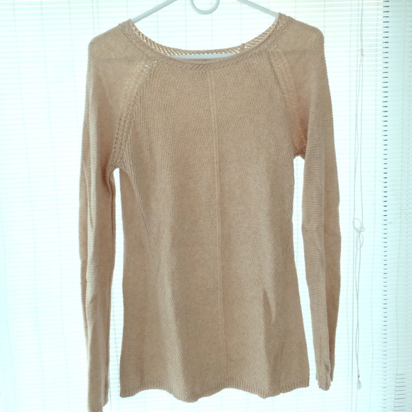Oatmeal colored sweater with knit detail