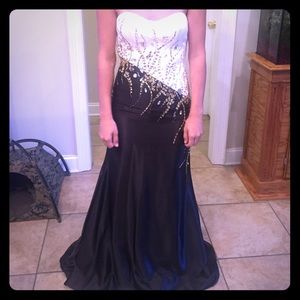 Long black and white prom dress