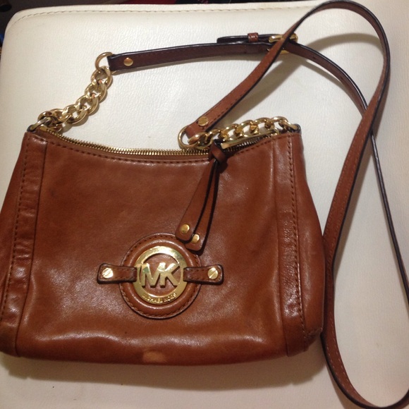 Michael Kors cross body purse