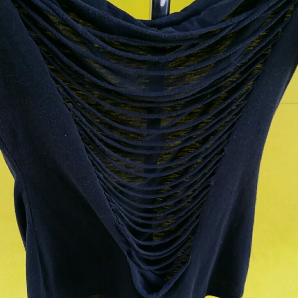 ***SOLD***Top - Picture 3 of 4