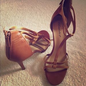 Cognac Heels