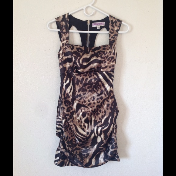 Adrianna Papell Animal Print Sleeveless Dress 3/4