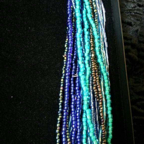 Necklaces - Picture 3 of 4