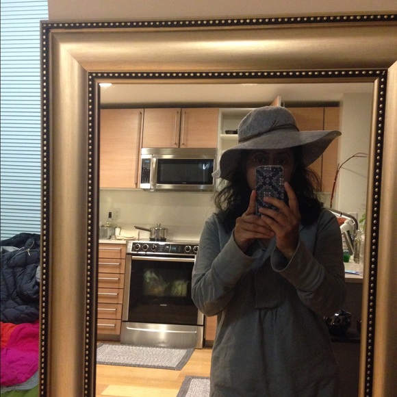 Grey hat - Picture 4 of 4