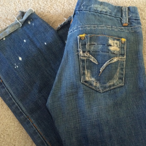 Joe's Jeans flares in distressed light wash denim - Picture 2 of 2