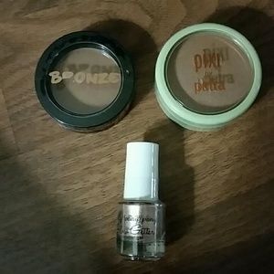 2 Bronzers and Luminizer