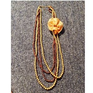 Goldish Pearl Layer Necklace w FlowerAccessory🌼