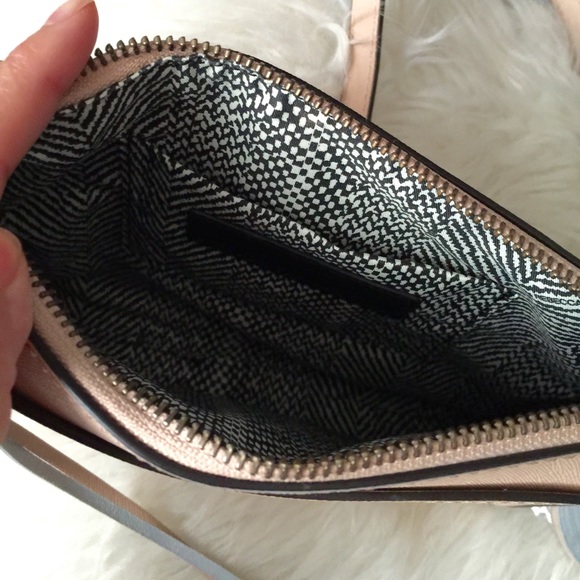 🚫SOLD🚫 SALE $75‼️ Rebecca Minkoff Avery - Picture 4 of 4