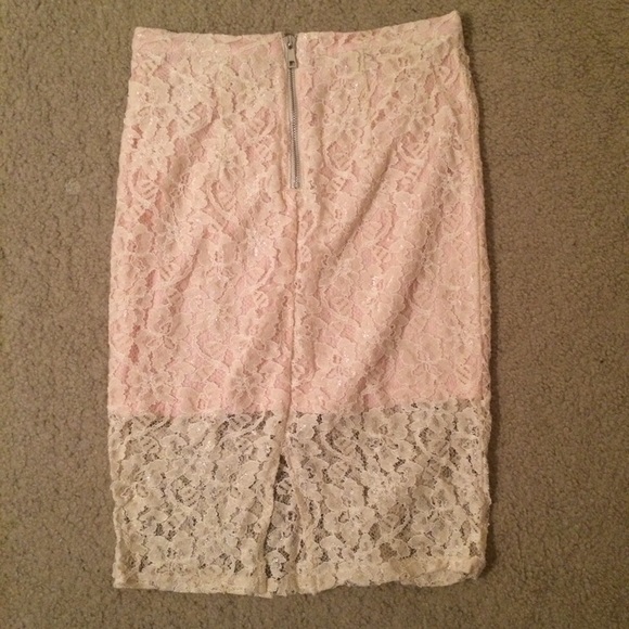 Lace midi skirt - Picture 9 of 9
