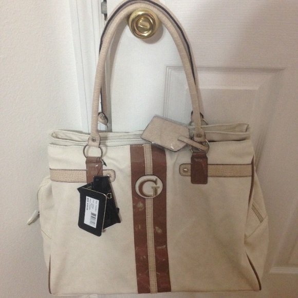 New guess bag