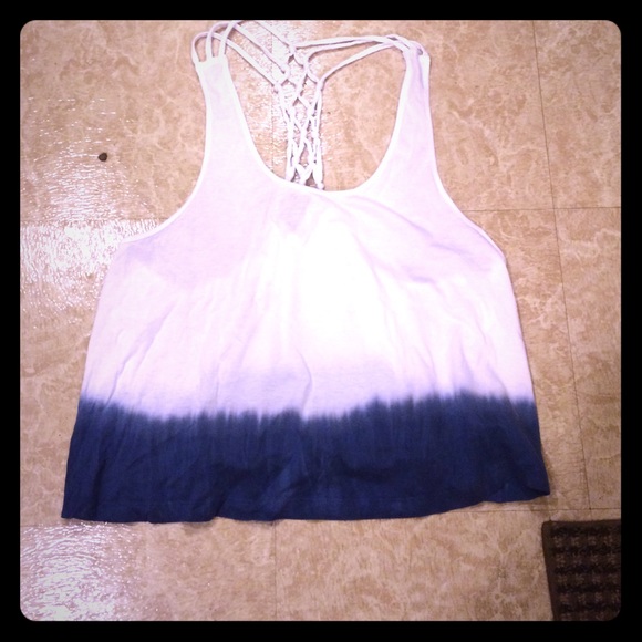 Forever 21 Tops - Forever 21 tie dye crop top
