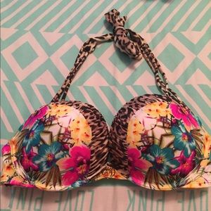 NWOT Victoria Secret bikini top (34D)